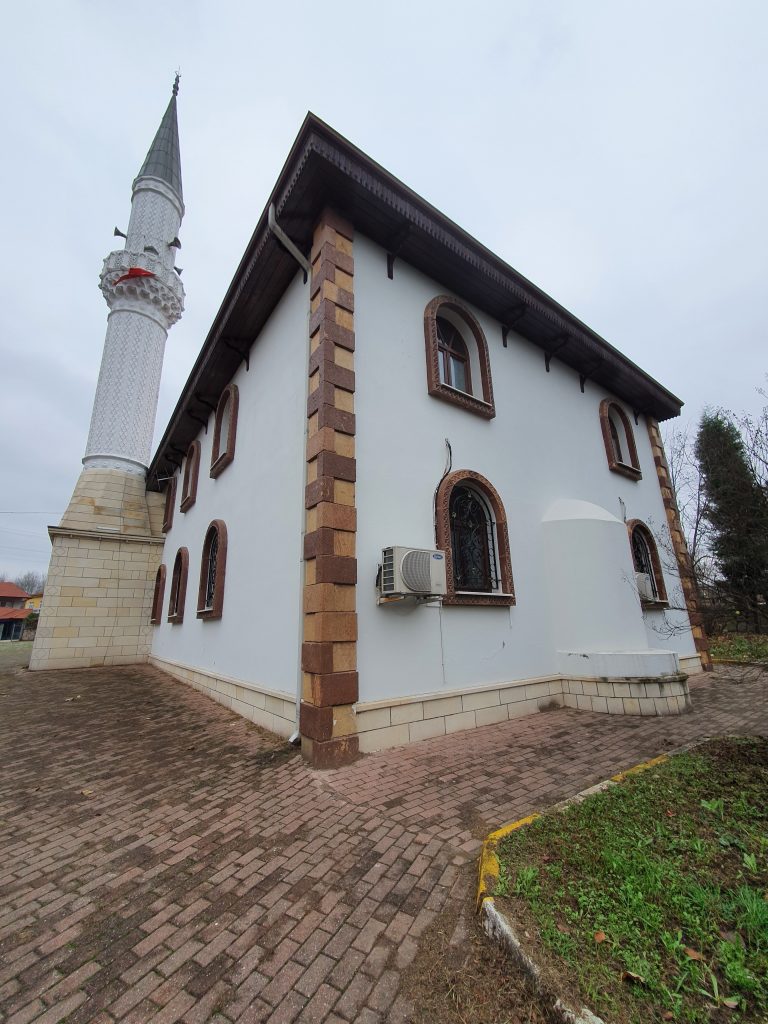 Uzuntarla Merkez Cami Uzuntarla Merkez Cami