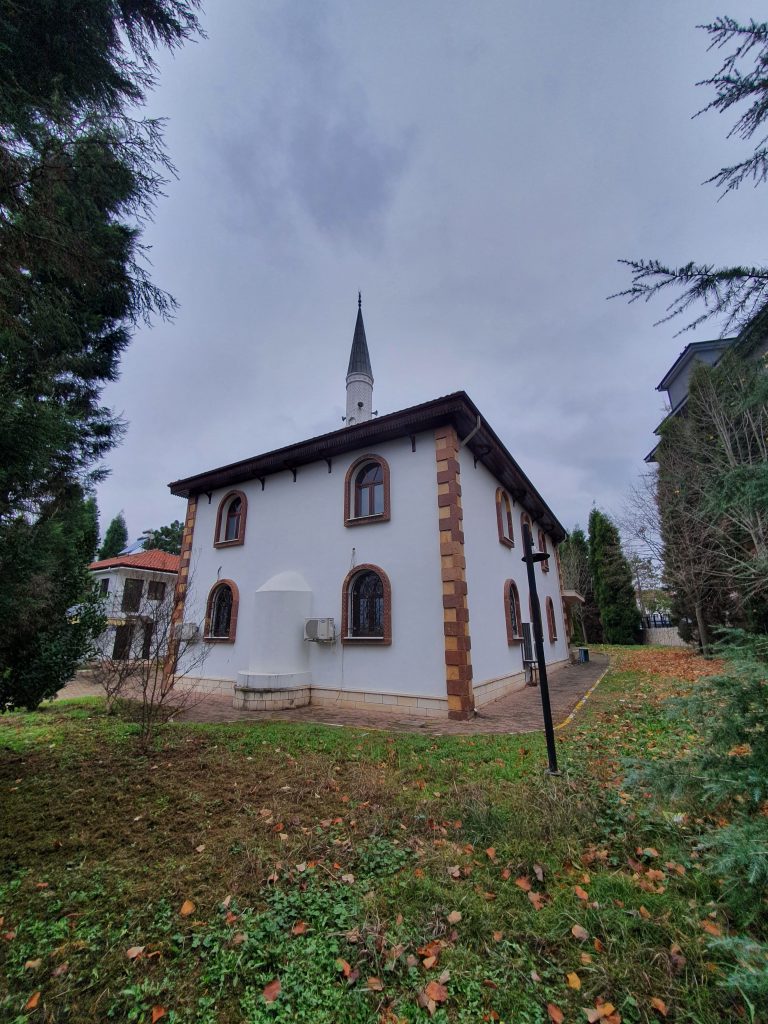 Uzuntarla Merkez Cami Uzuntarla Merkez Cami
