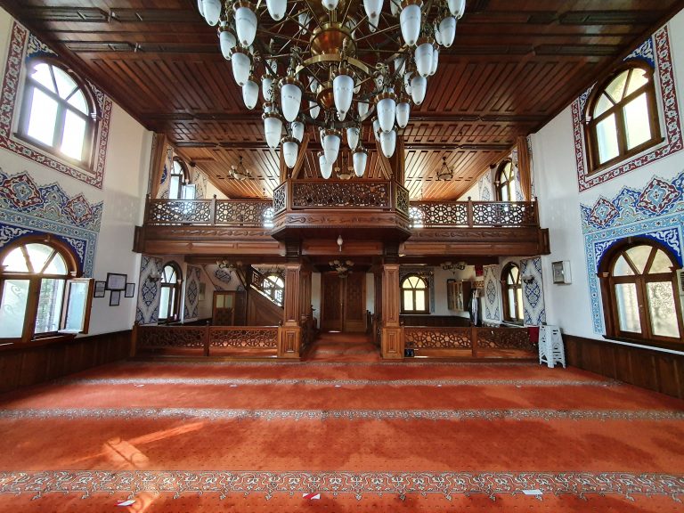 Uzuntarla Merkez Cami Uzuntarla Merkez Cami