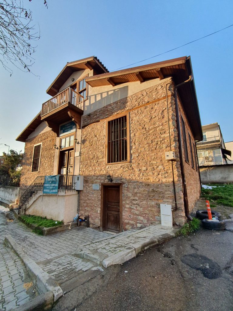 Gebze Sultan Orhan Mahallesi Tarihi Ev 2 768x1024
