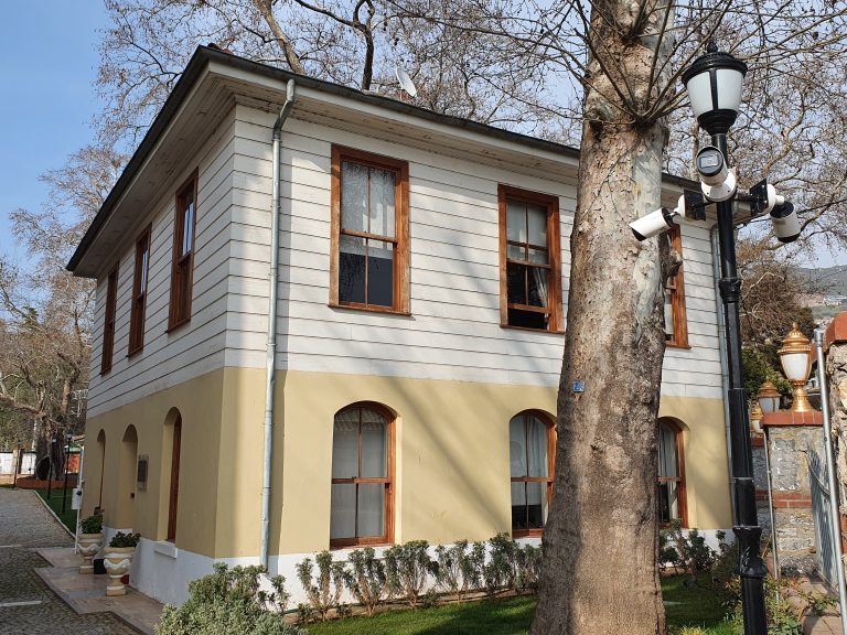 Karakol Binası Karakol Binası