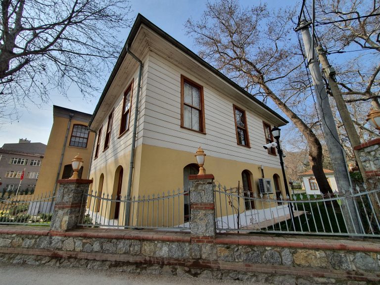Karakol Binası Karakol Binası