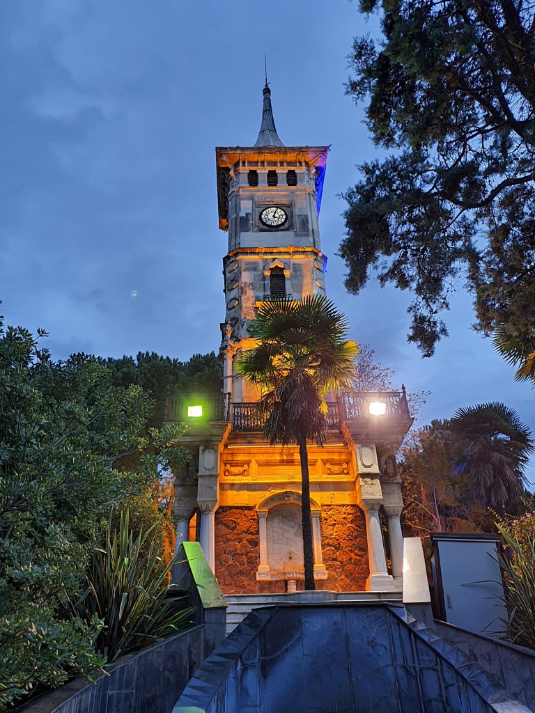 İzmit Saat Kulesi İzmit Saat Kulesi