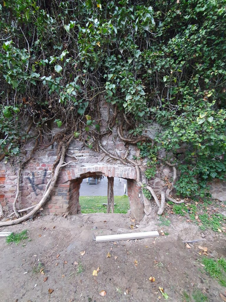 İzmit Tekel Binası İzmit Tekel Binası