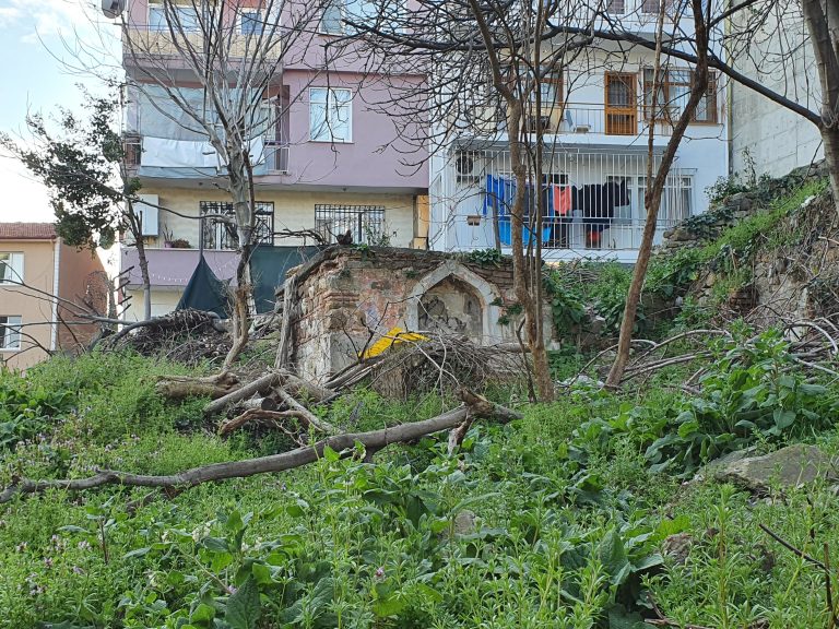 Veliahmet Mahallesi Çeşmesi