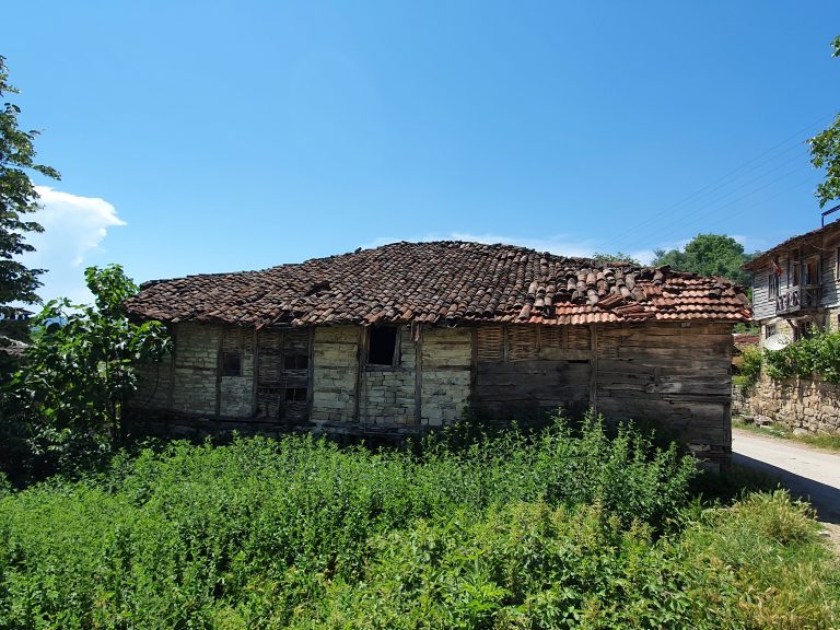 Akinci Tarihi Evler 2 768x576