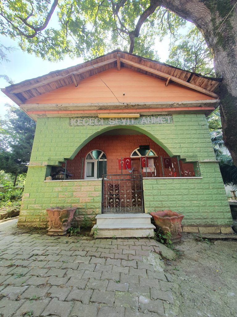 Kececi Seyit Ahmet Turbesi 1 768x1024