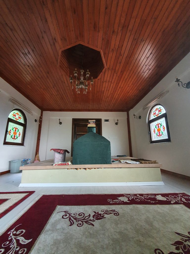 Mustafa Dede Turbesi 4 768x1024