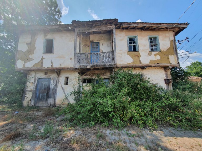 Urkutlu Tarihi Evleri 2 768x576