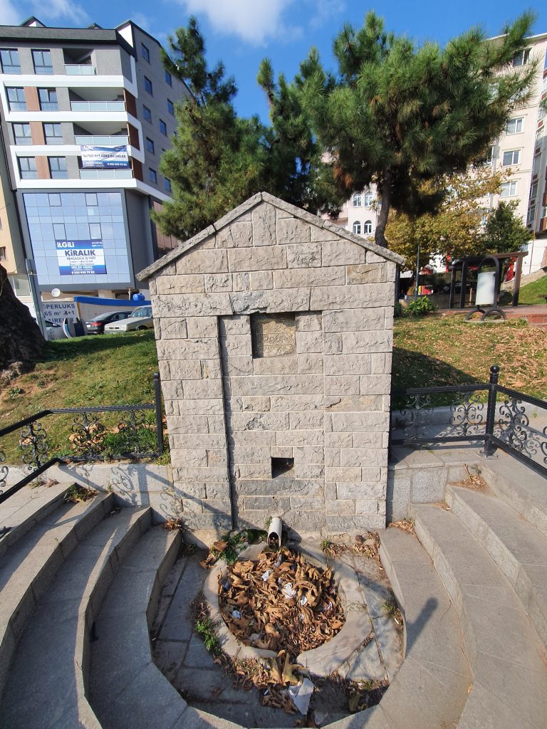 Cinaralti Cesmesi 2 768x1024