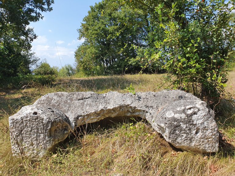 Kubuzcu Azakli Lahit Kapagi 3 768x576