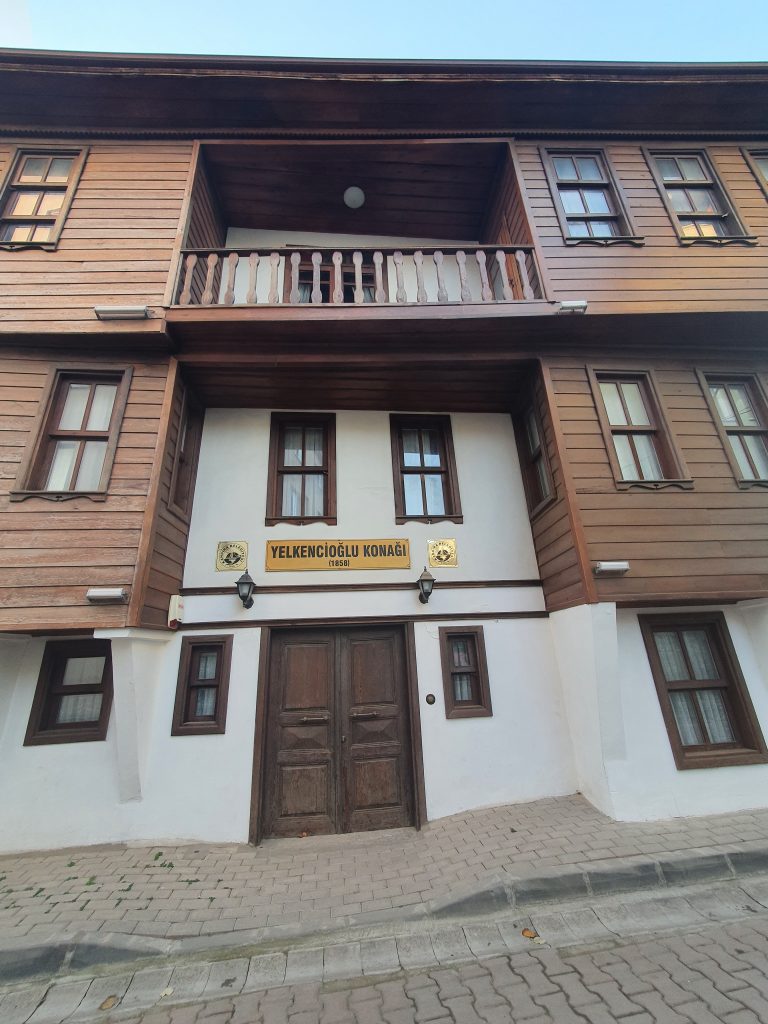 Yelkencioglu Konagi 2 768x1024