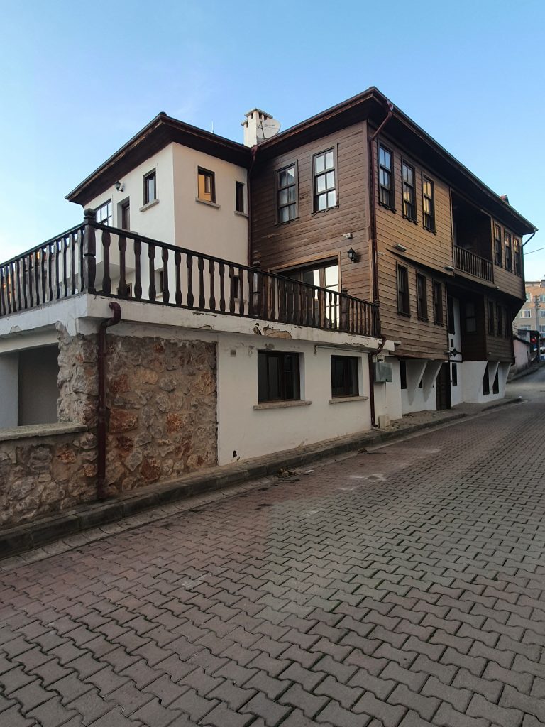 Yelkencioglu Konagi 4 768x1024