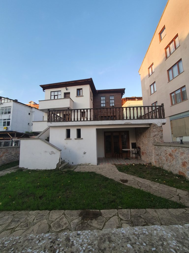 Yelkencioglu Konagi 8 768x1024