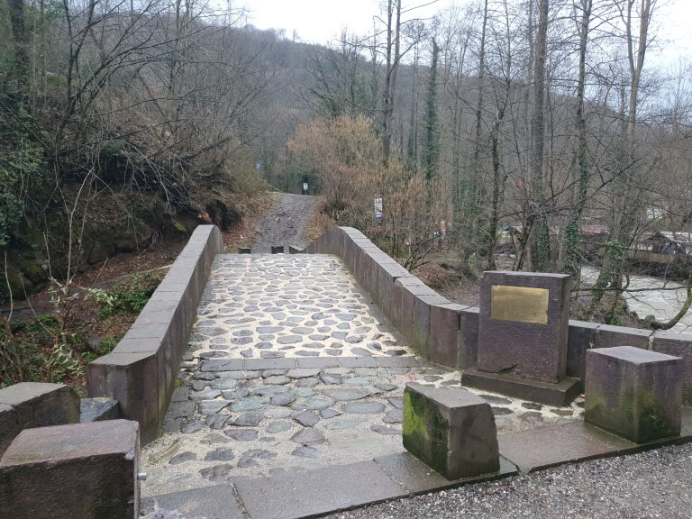 Basiskele Servetiye Tas Kopru 15 768x576