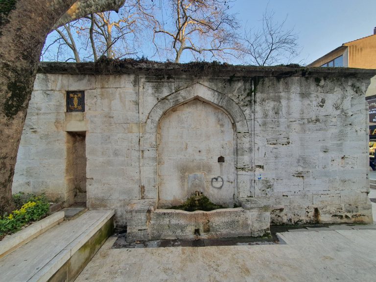 Gebze Ibrahim Pasa Cesmesi 4 768x576
