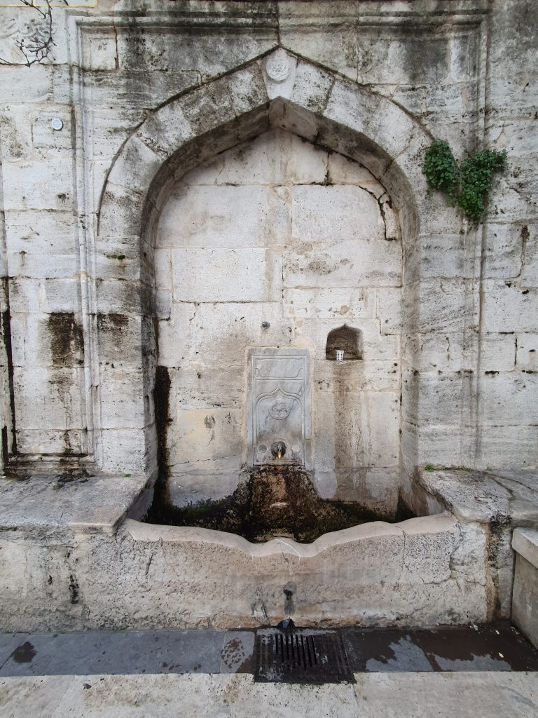 Gebze Ibrahim Pasa Cesmesi 7 768x1024