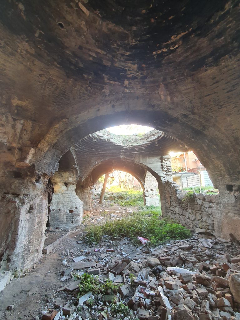 In Bayiri Sarnici 19 768x1024