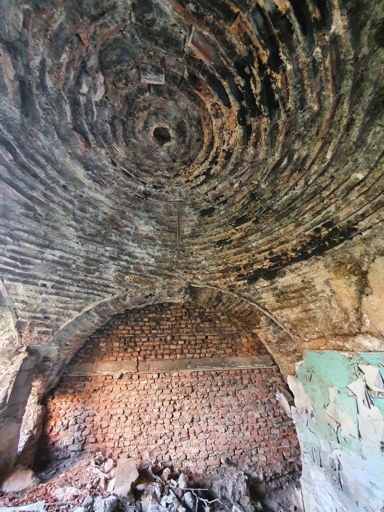 In Bayiri Sarnici 22 768x1024