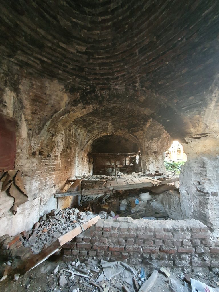 In Bayiri Sarnici 25 768x1024