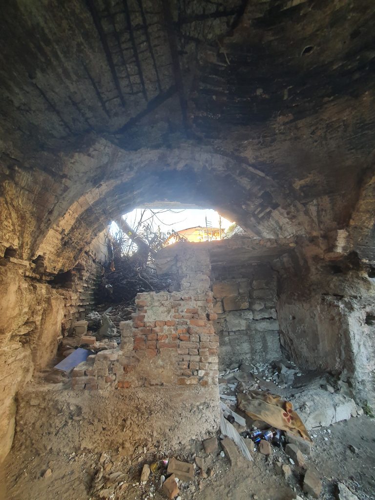 In Bayiri Sarnici 26 768x1024