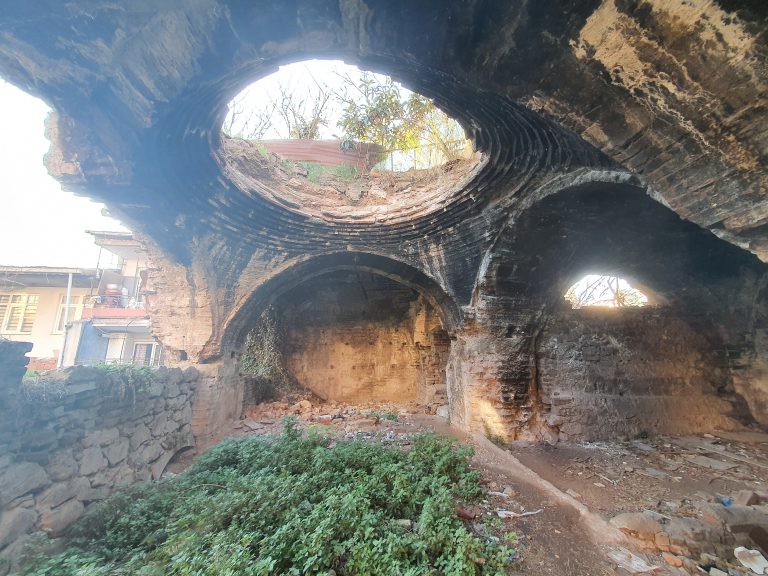 In Bayiri Sarnici 8 768x576