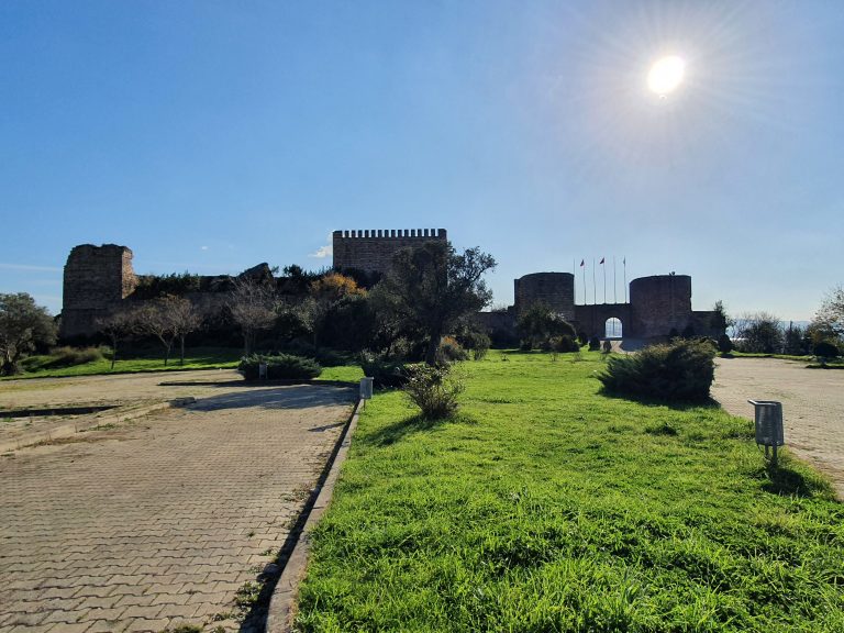 Eskihisar Kalesi 1 768x576