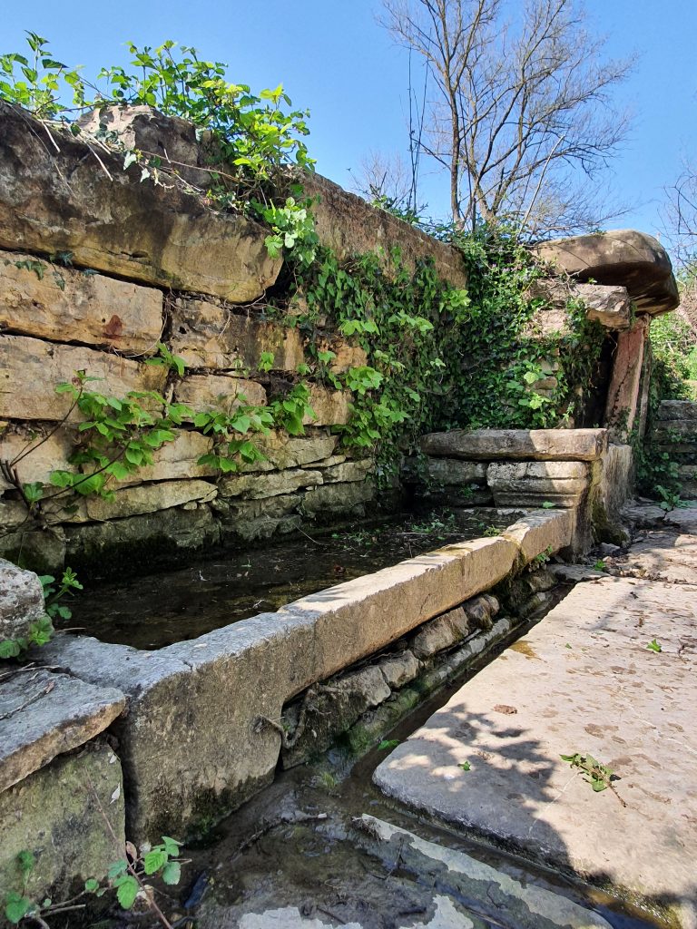 Haciseyh Koy Cesmesi 4 768x1024