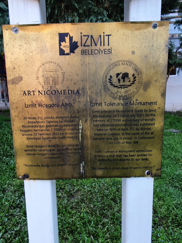 Hosgoru Aniti Izmit 3 768x1024