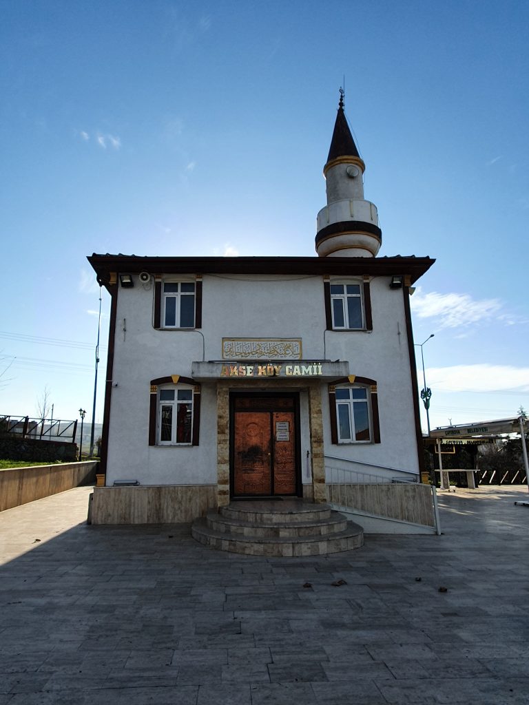 Akse Koy Cami 1 768x1024