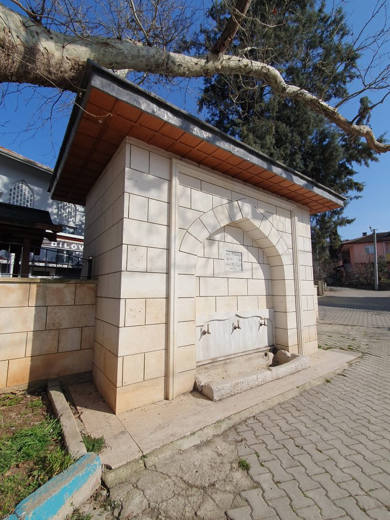 Kirimli Haci Ismail Cesmesi demirciler 2c 768x1024