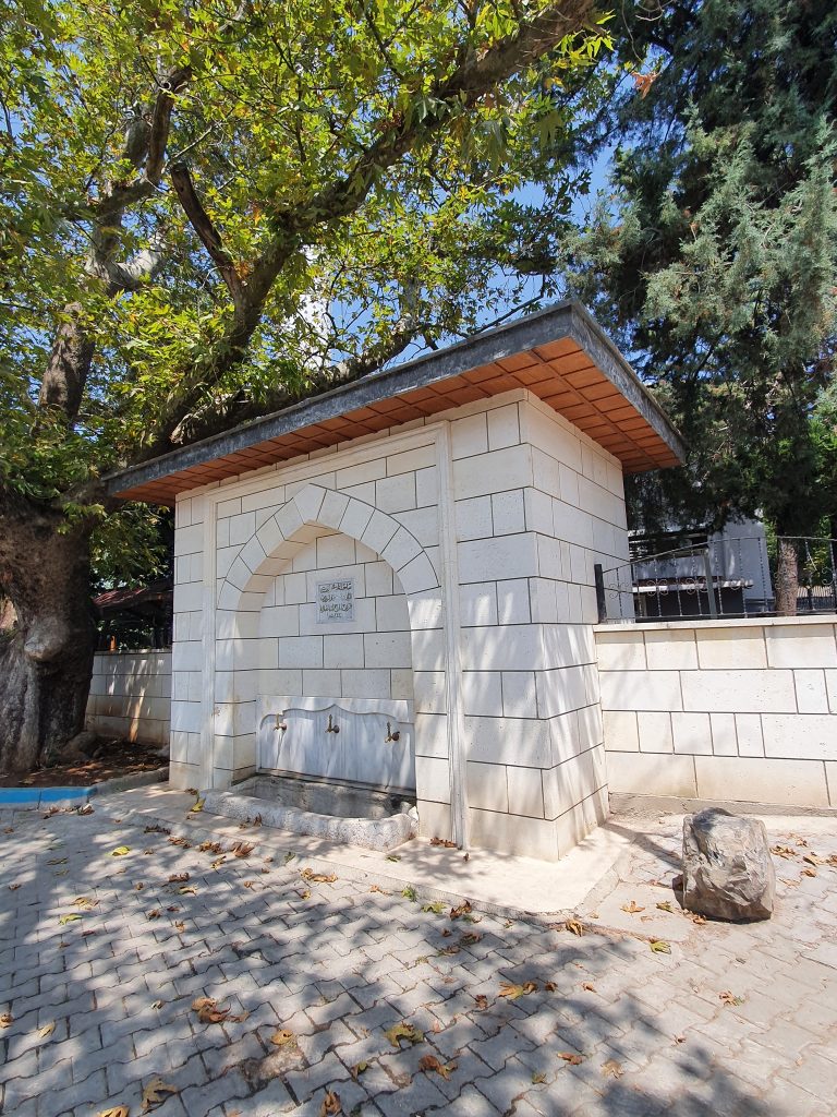 Kirimli Haci Ismail Cesmesi demirciler 3 768x1024