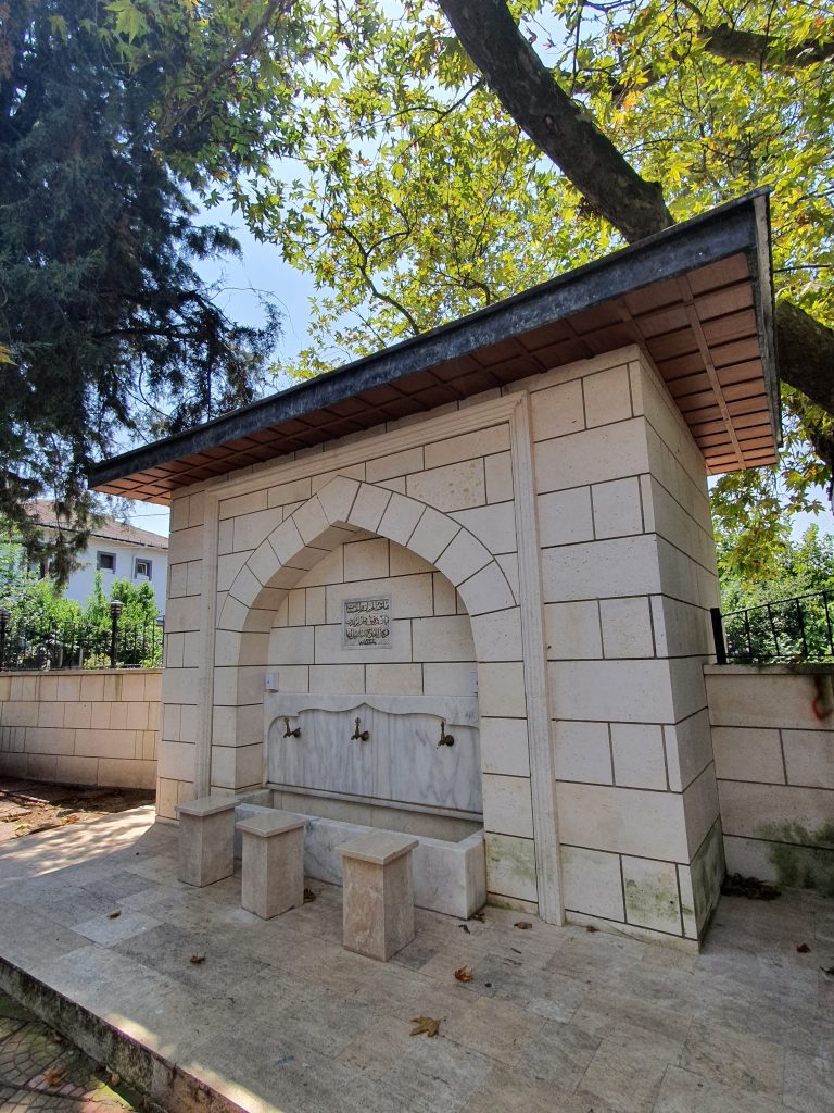 Kirimli Haci Ismail Cesmesi demirciler 7 768x1024