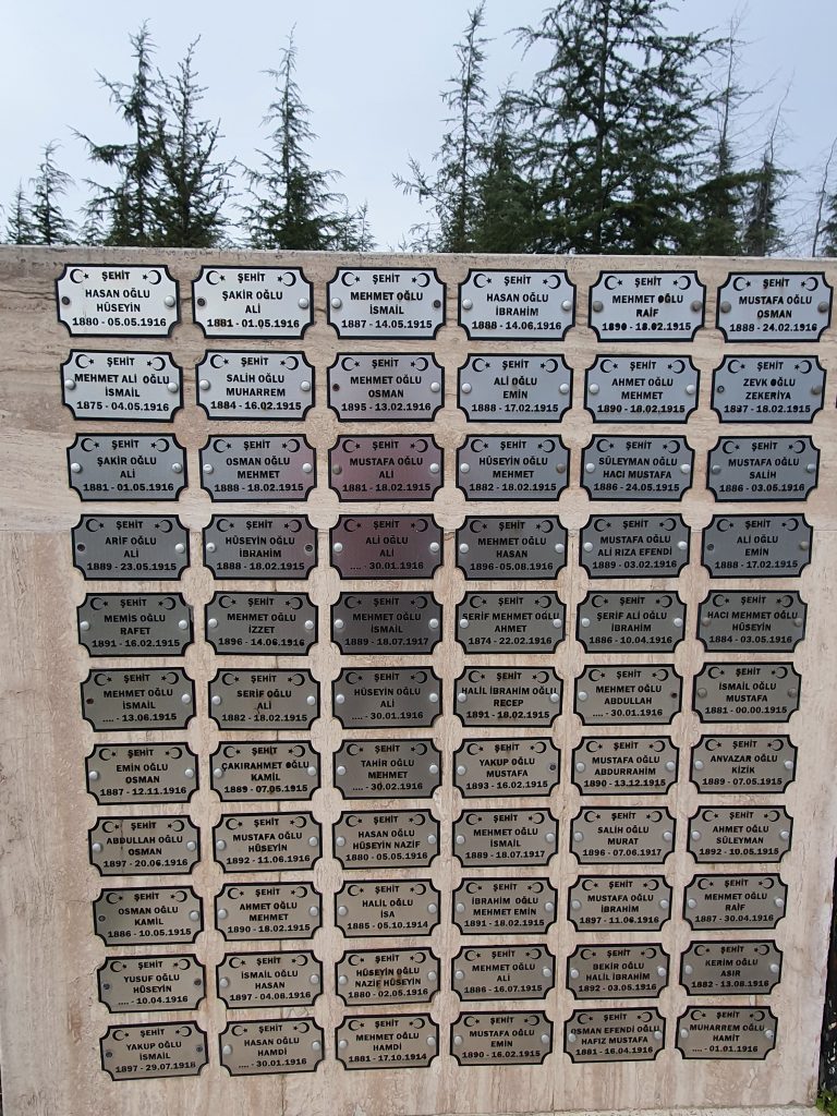 Sarikamis Sehitleri Aniti 7 768x1024