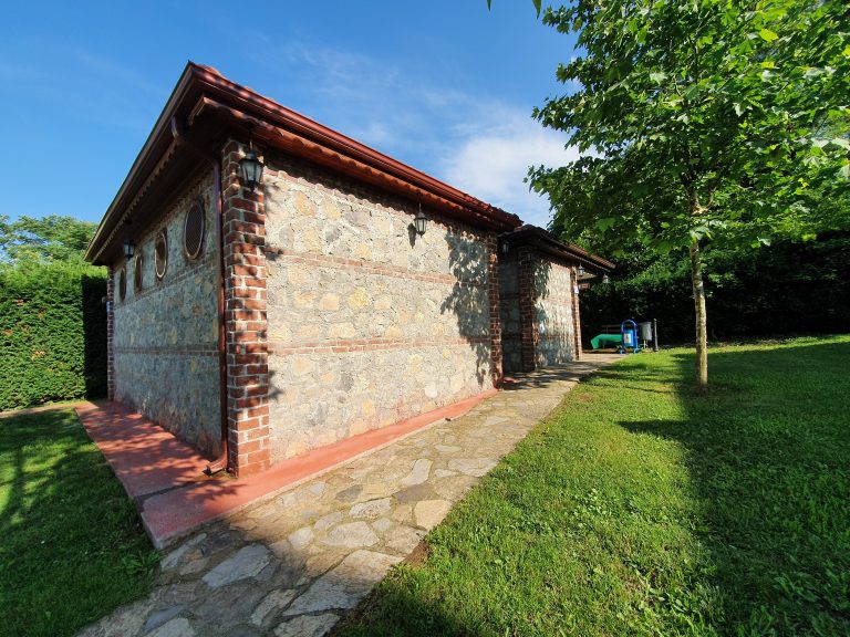 Hikmetiye Cami 11 768x576