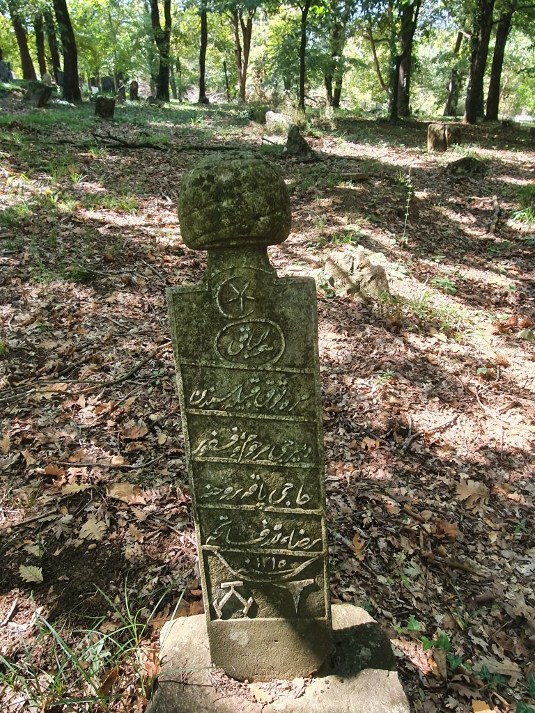 Ketenciler Koyu Mezar Taslari 1 768x1024