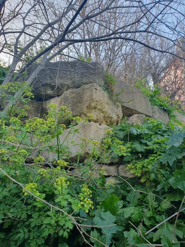 Nikomedia Antik Tiyatrosu Kalintilari 15 768x1024