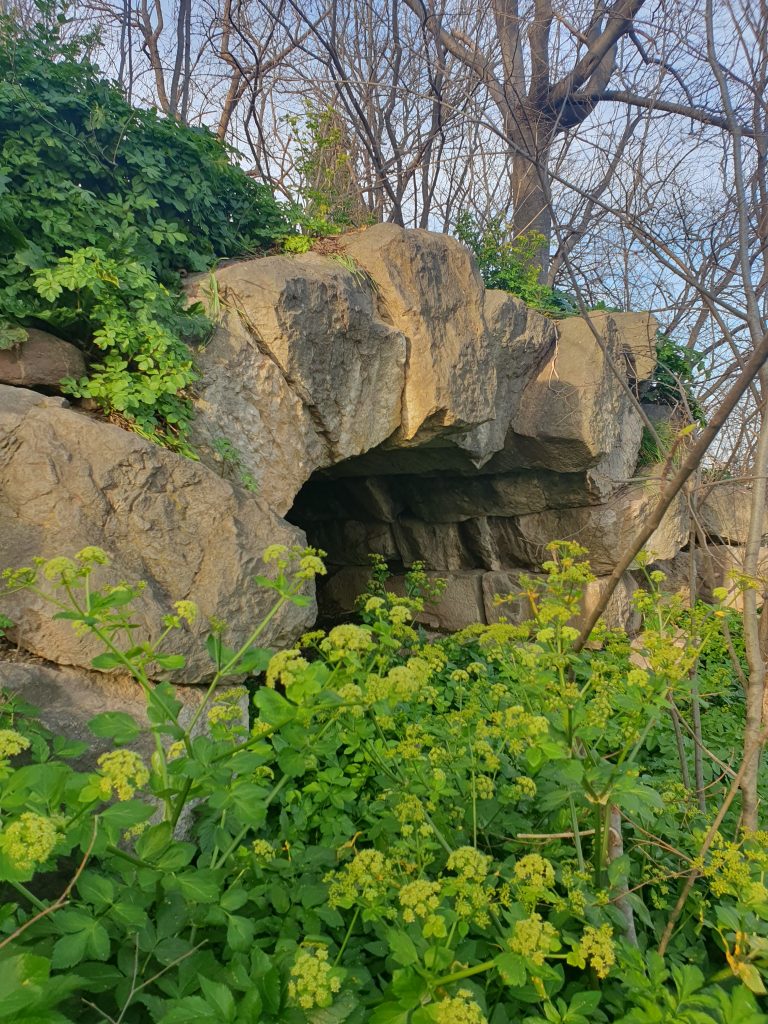 Nikomedia Antik Tiyatrosu Kalintilari 7 768x1024