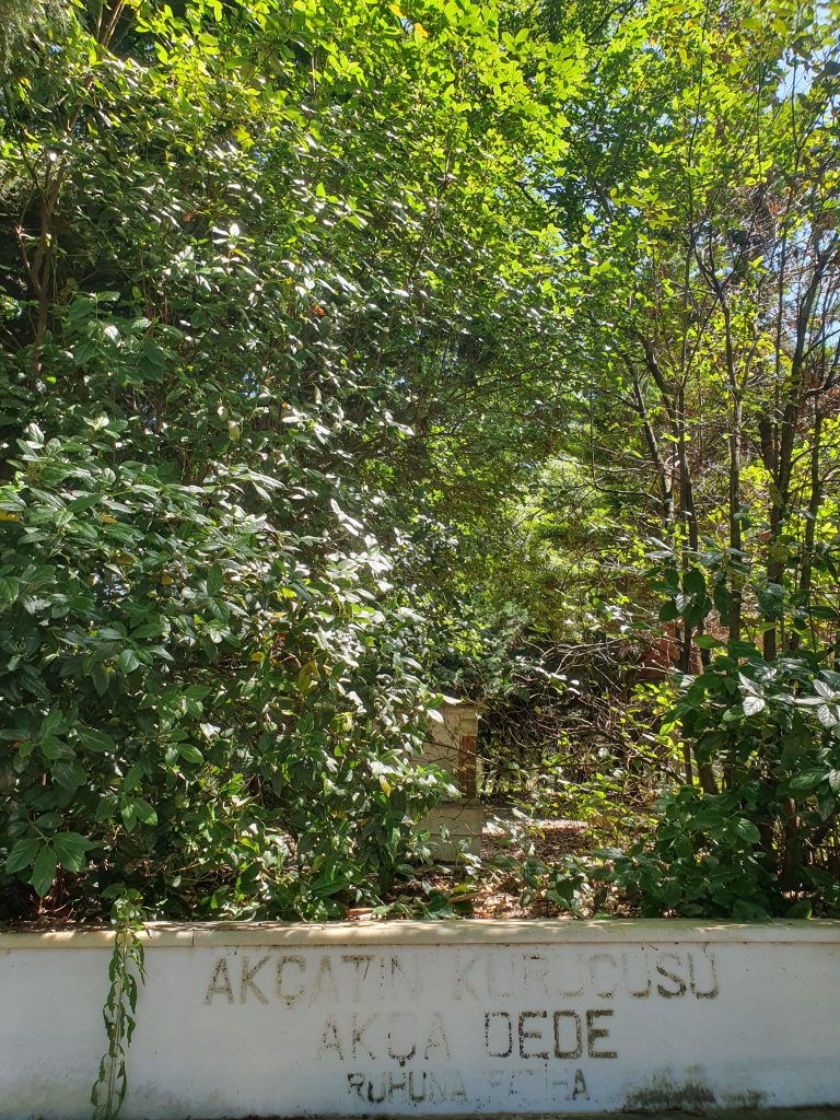 Akca Dede Turbesi 3 768x1024