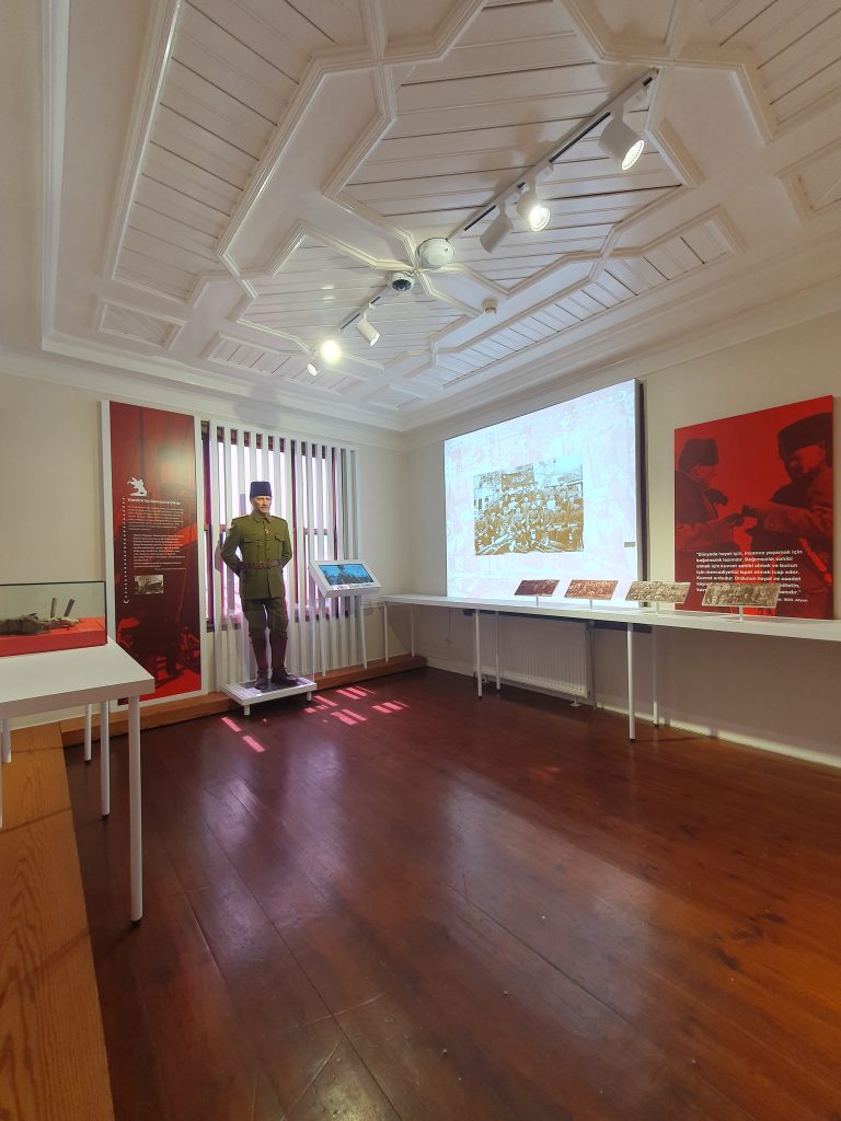 Ataturk Evi Muzesi Yesil Konak 13 768x1024