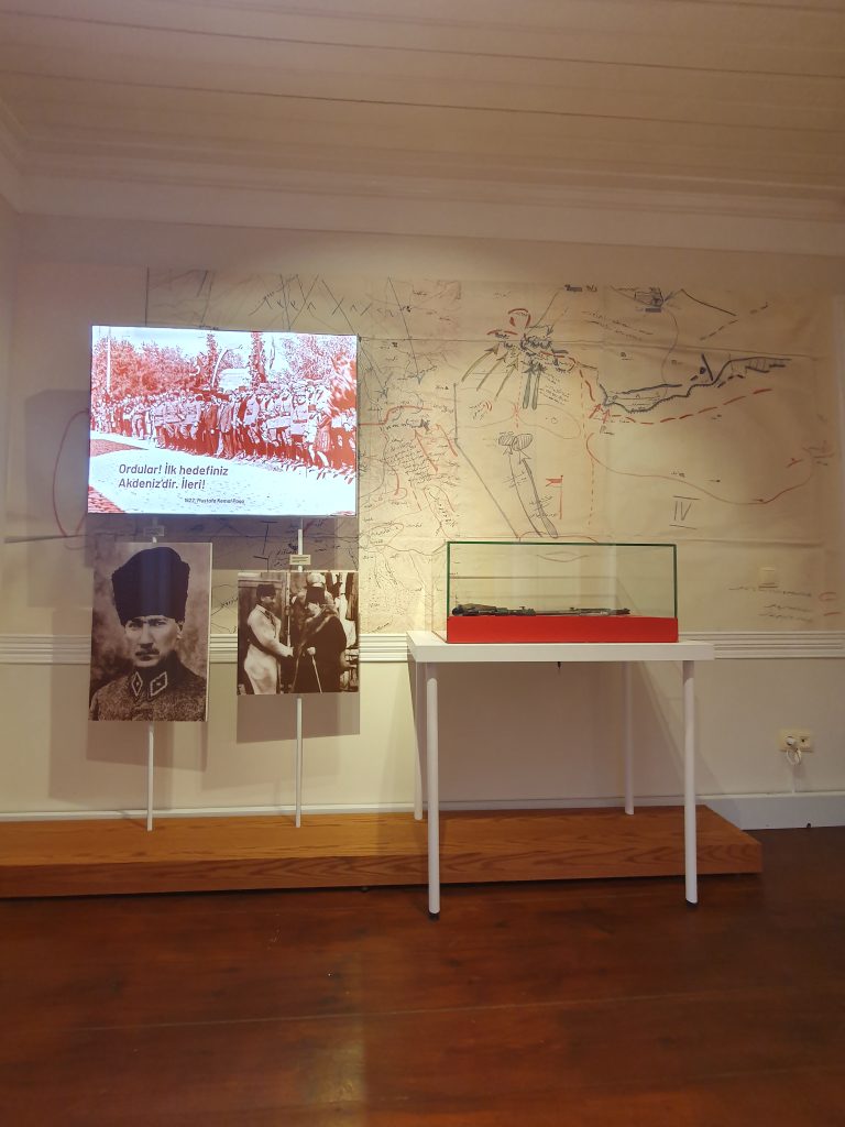 Ataturk Evi Muzesi Yesil Konak 17 768x1024