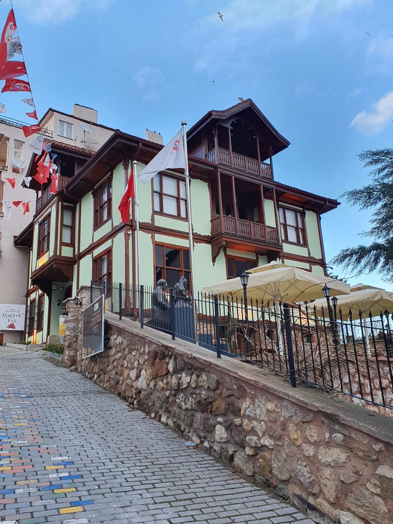 Ataturk Evi Muzesi Yesil Konak 2 768x1024