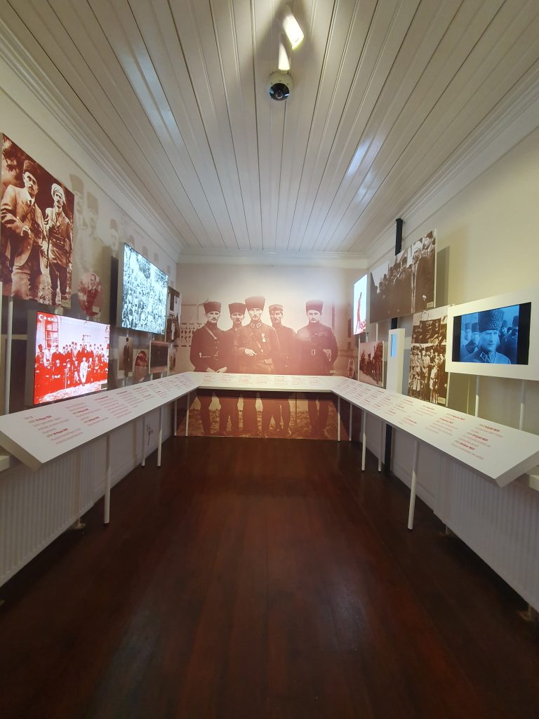 Ataturk Evi Muzesi Yesil Konak 6 768x1024