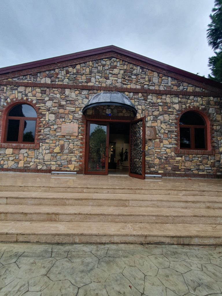 Ozel Osmanli Gunluk Yasam Muzesi Kartepe 3 768x1024