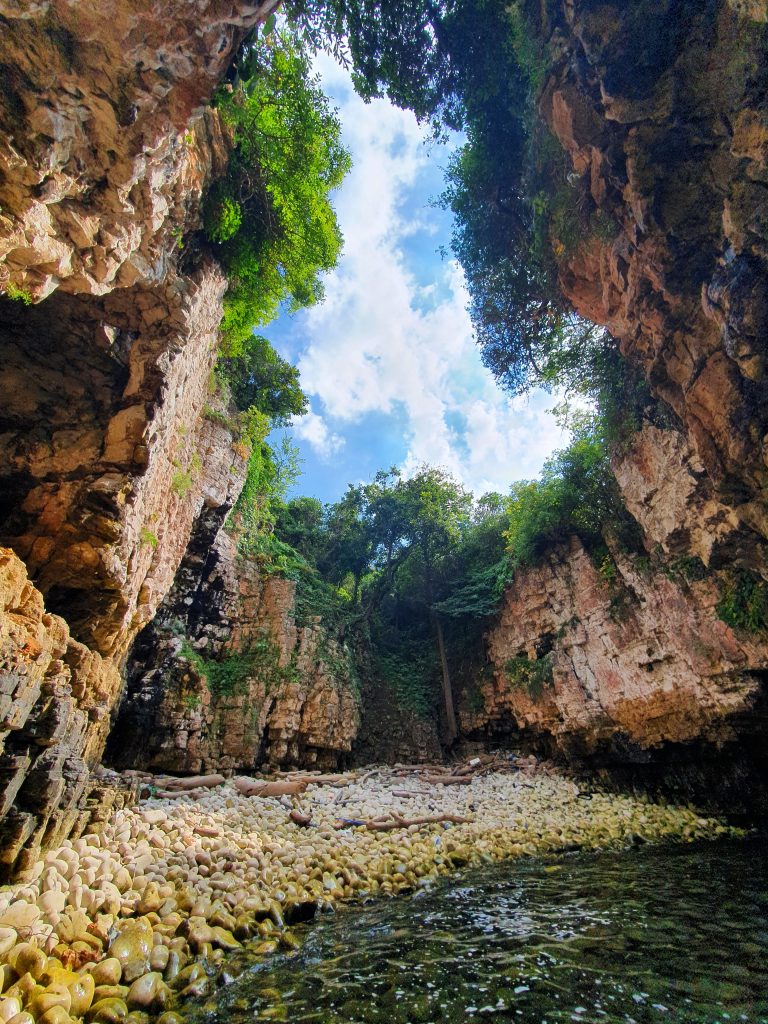 Bagirganli Gizli Koy 2 768x1024