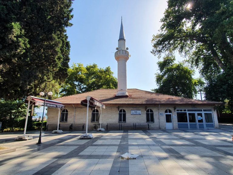 Hereke Sumer Cami 1 768x576