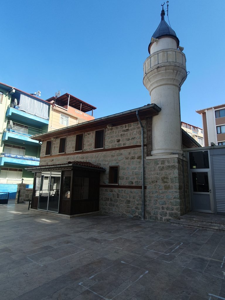 Sarikum Cami 2a 768x1024