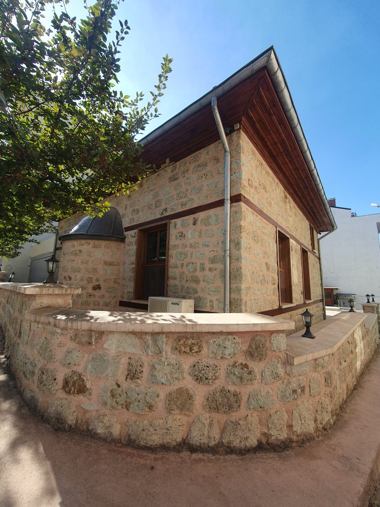 Sarikum Cami 5a 768x1024