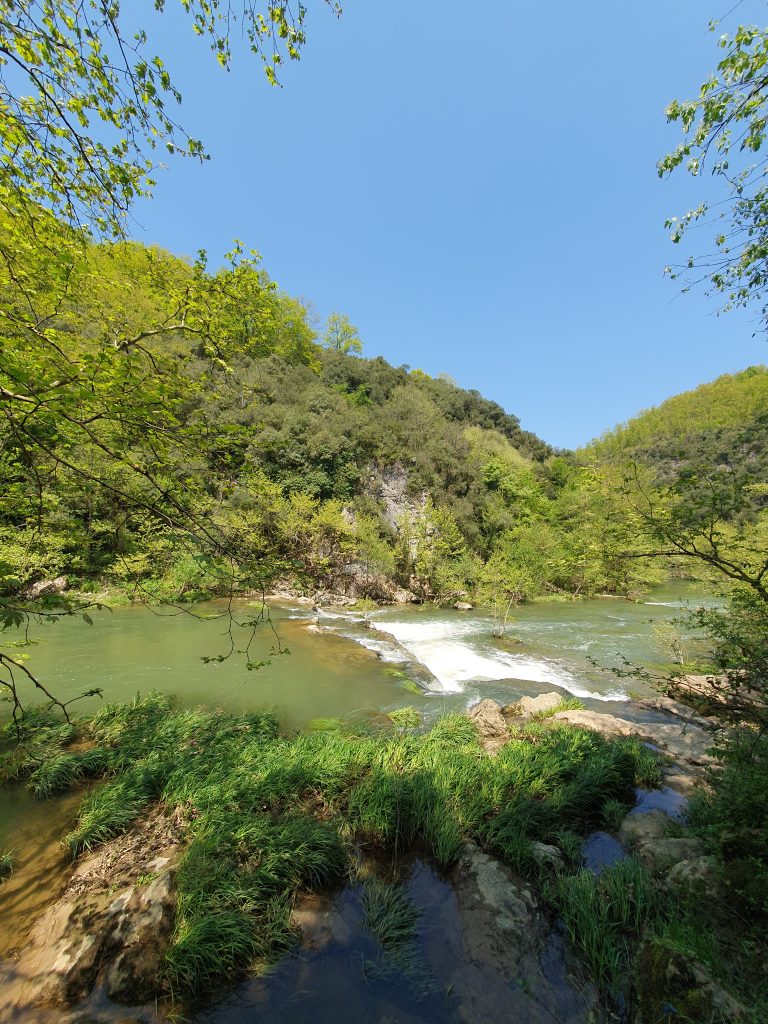 Tepemanayir Selalesi 2d 768x1024