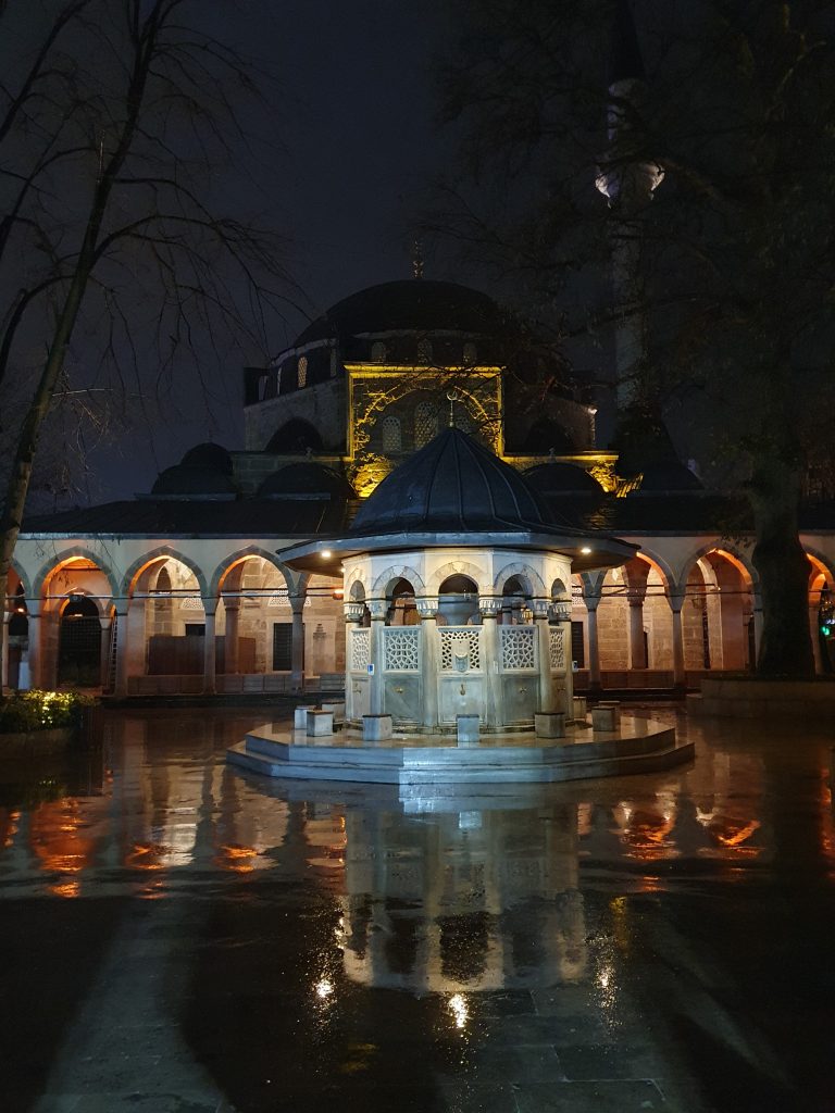Pertev Mehmed Pasa Yeni Cuma Cami 4a 768x1024